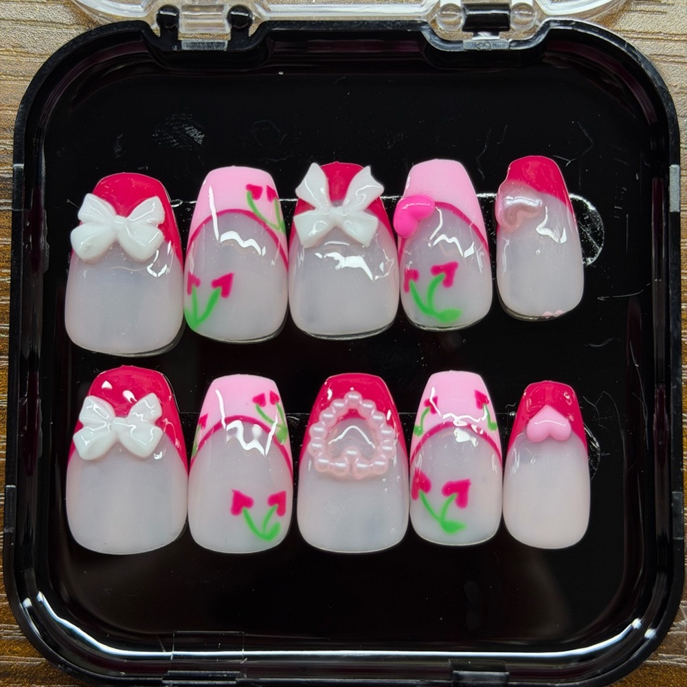 Pink & Hot Pink Heart Cherries, Bow Press-On Nails